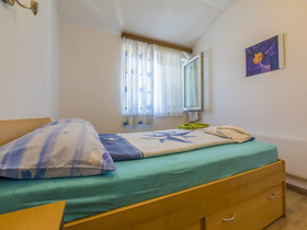 Apartments Frutis