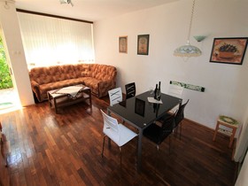 Apartments Kamen
