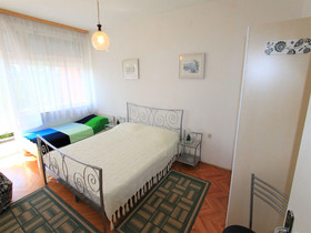 Apartments Kamen