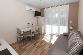 Apartments Karmen 2