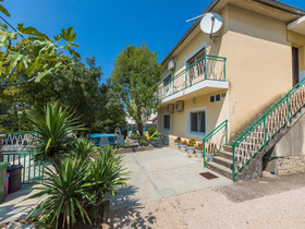 Apartments Ksenija