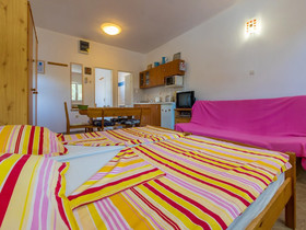 Apartments Ksenija