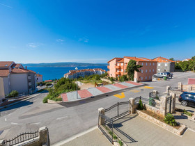 Apartments Livaja
