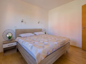 Apartments Livaja