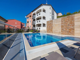 Apartments Livaja
