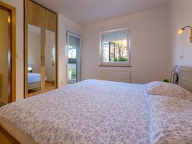 Apartments Livaja