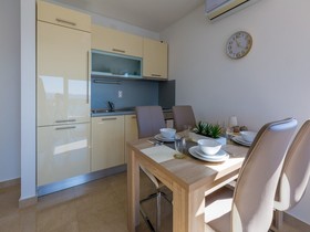 Apartments Livaja