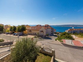 Apartments Livaja