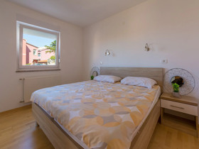 Apartments Livaja