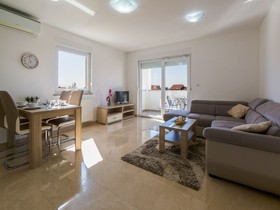 Apartments Livaja