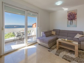 Apartments Livaja