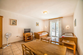 Apartments Ljiljana