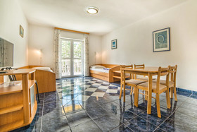 Apartments Ljiljana