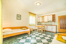 Apartments Ljiljana