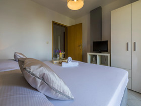 Apartments Mara
