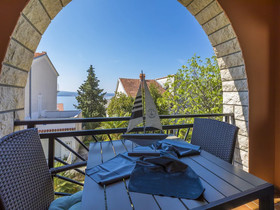 Apartments Mara