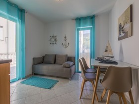 Apartments Mara