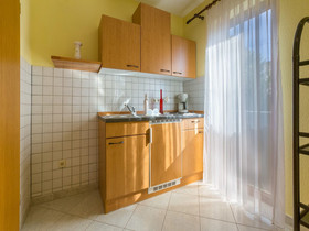 Apartments Mara