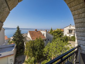 Apartments Mara