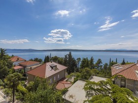 Apartments Maro