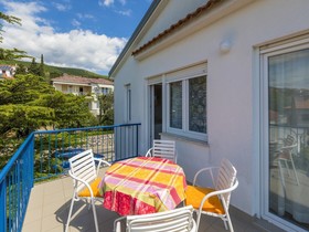 Apartments Maro