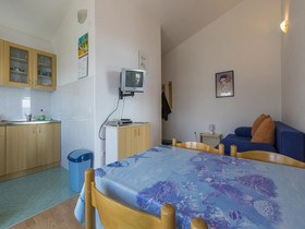 Apartments Maro