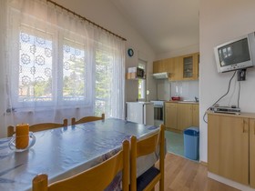 Apartments Maro