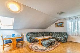 Apartments Mirela