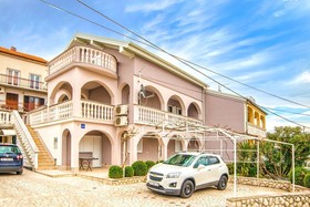 Apartments Mirela