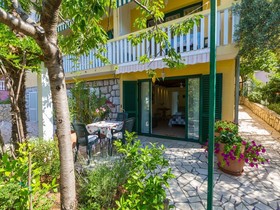 Apartments Neno