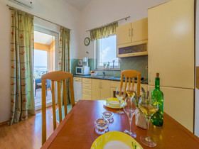 Apartments Pekera