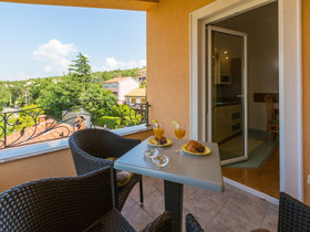 Apartments Pekera