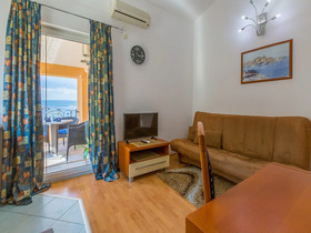 Apartments Pekera