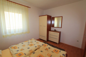 Apartments Pekera