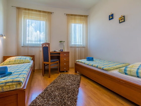 Apartments Pekera