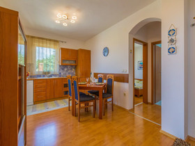 Apartments Pekera