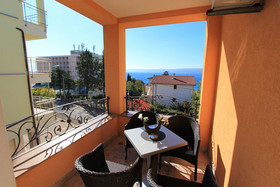 Apartments Pekera