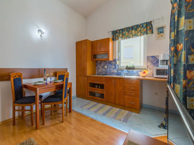 Apartments Pekera