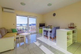 Apartments Petak Novi