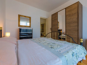 Apartments Pinty