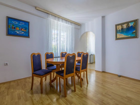 Apartments Pinty