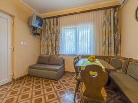 Apartments Plemmy
