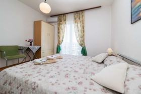 Apartments Raif