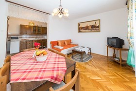 Apartments Raif