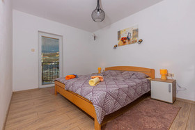 Apartments Sare