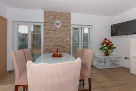 Apartments Sare