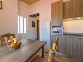 Apartments Theo