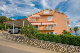 Apartments Zorica