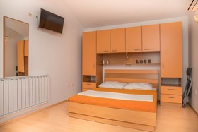 Apartments Zorica