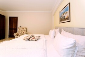 Hotel Abalone